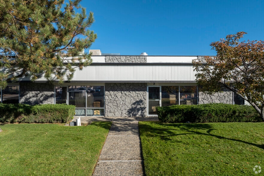 380 Freeport Blvd, Sparks, NV for sale - Building Photo - Image 3 of 13