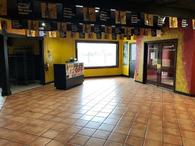 2001 Market Place Dr, Maumee, OH for sale - Building Photo - Image 1 of 1