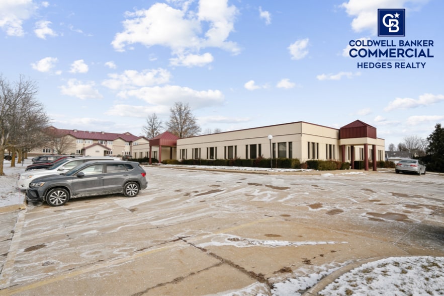 3100 E Ave NW, Cedar Rapids, IA for lease - Building Photo - Image 3 of 24