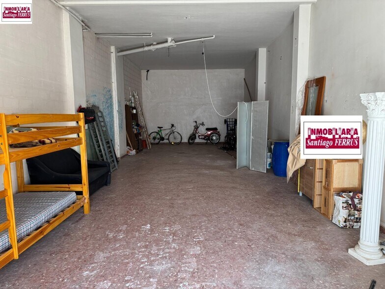 Retail in València for sale - Building Photo - Image 2 of 4