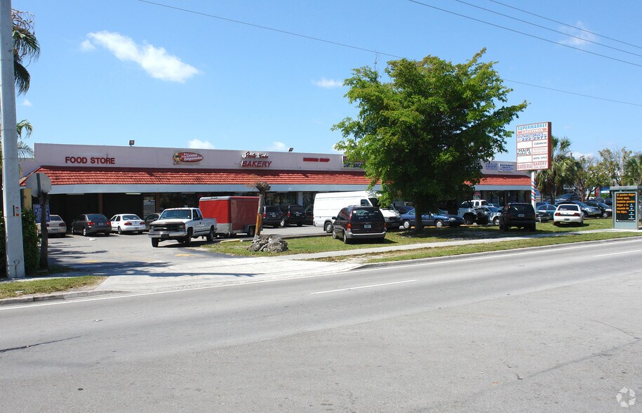 10670-10694 Coral Way, Miami, FL for sale - Primary Photo - Image 1 of 1