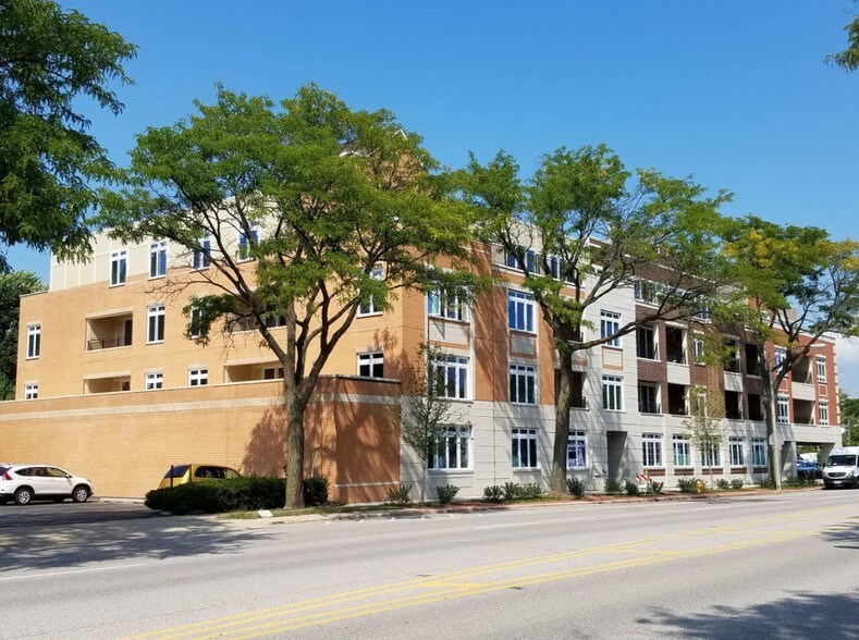 1202 Waukegan, Glenview, IL for sale - Other - Image 1 of 1