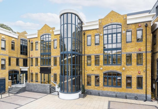 14-19 Blades Ct, London for lease - Building Photo - Image 1 of 4