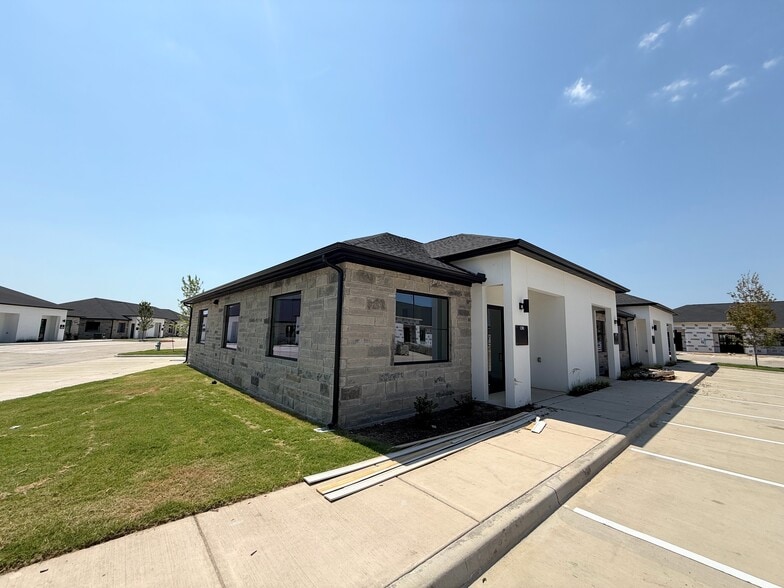 6000 Alma Rd, McKinney, TX for lease - Building Photo - Image 3 of 48