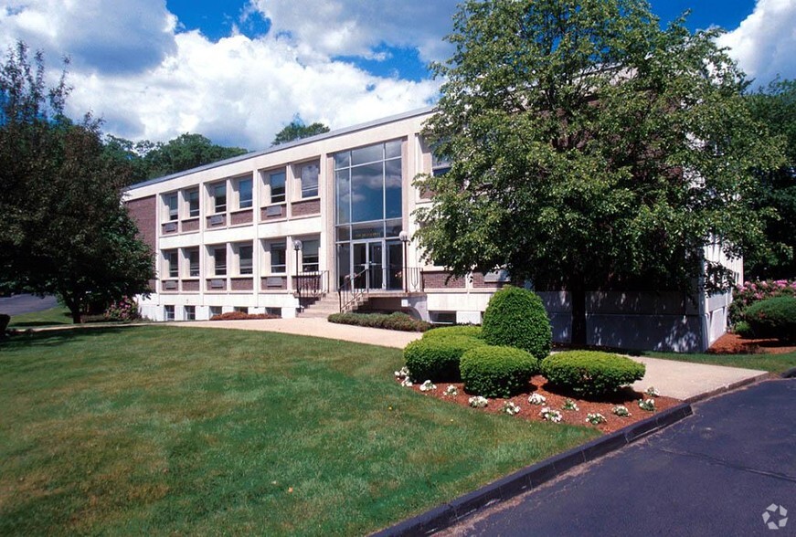 5 Militia Dr, Lexington, MA for lease - Building Photo - Image 1 of 5