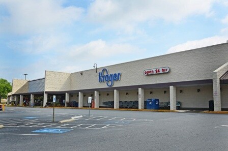 3315 S Cobb Dr SE, Smyrna, GA for lease - Building Photo - Image 2 of 15