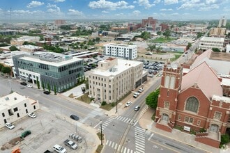 1141 N Robinson Ave, Oklahoma City, OK for lease Interior Photo- Image 1 of 9
