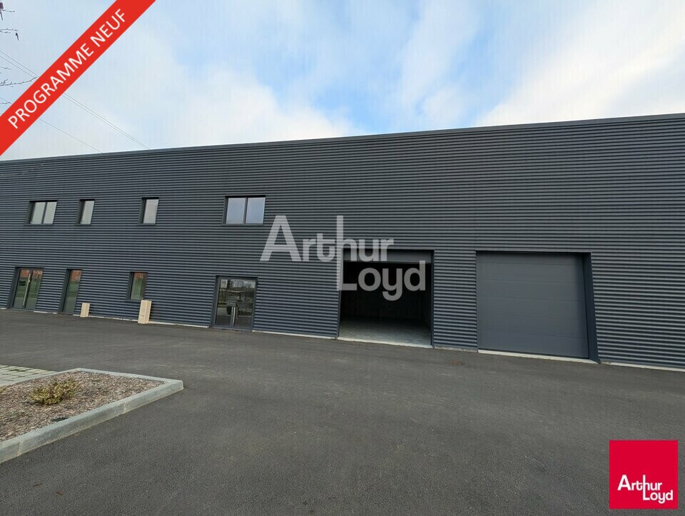 Flex in Le Rheu for lease Building Photo- Image 1 of 7