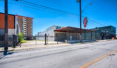 515 San Pedro Ave, San Antonio, TX for lease Building Photo- Image 2 of 5