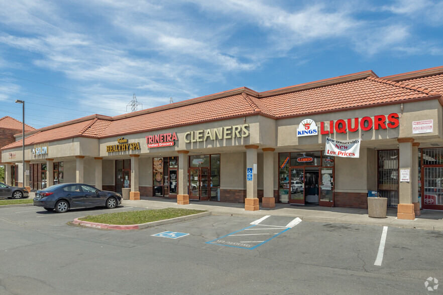 302-324 S Lexington Dr, Folsom, CA for lease - Building Photo - Image 3 of 6