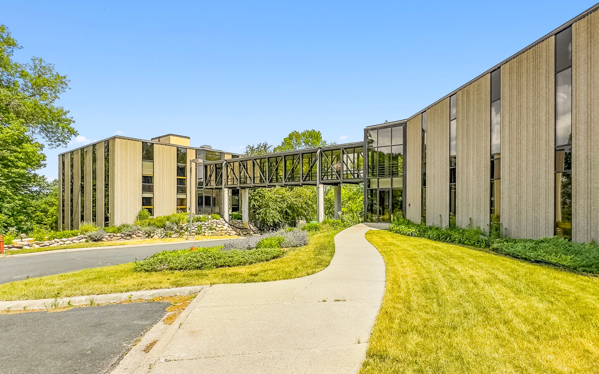 1800 Pioneer Creek Ctr, Maple Plain, MN 55359 Pioneer Creek Center