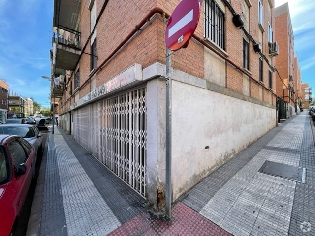 Calle Hernán Cortés, 12, Majadahonda, MAD 28220 - Unit Puerta 01, Esc. E - - Interior Photo - Image 1 of 21