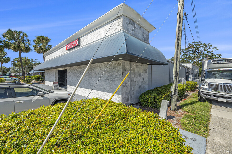 1010 E Busch Blvd, Tampa, FL for sale - Building Photo - Image 3 of 15