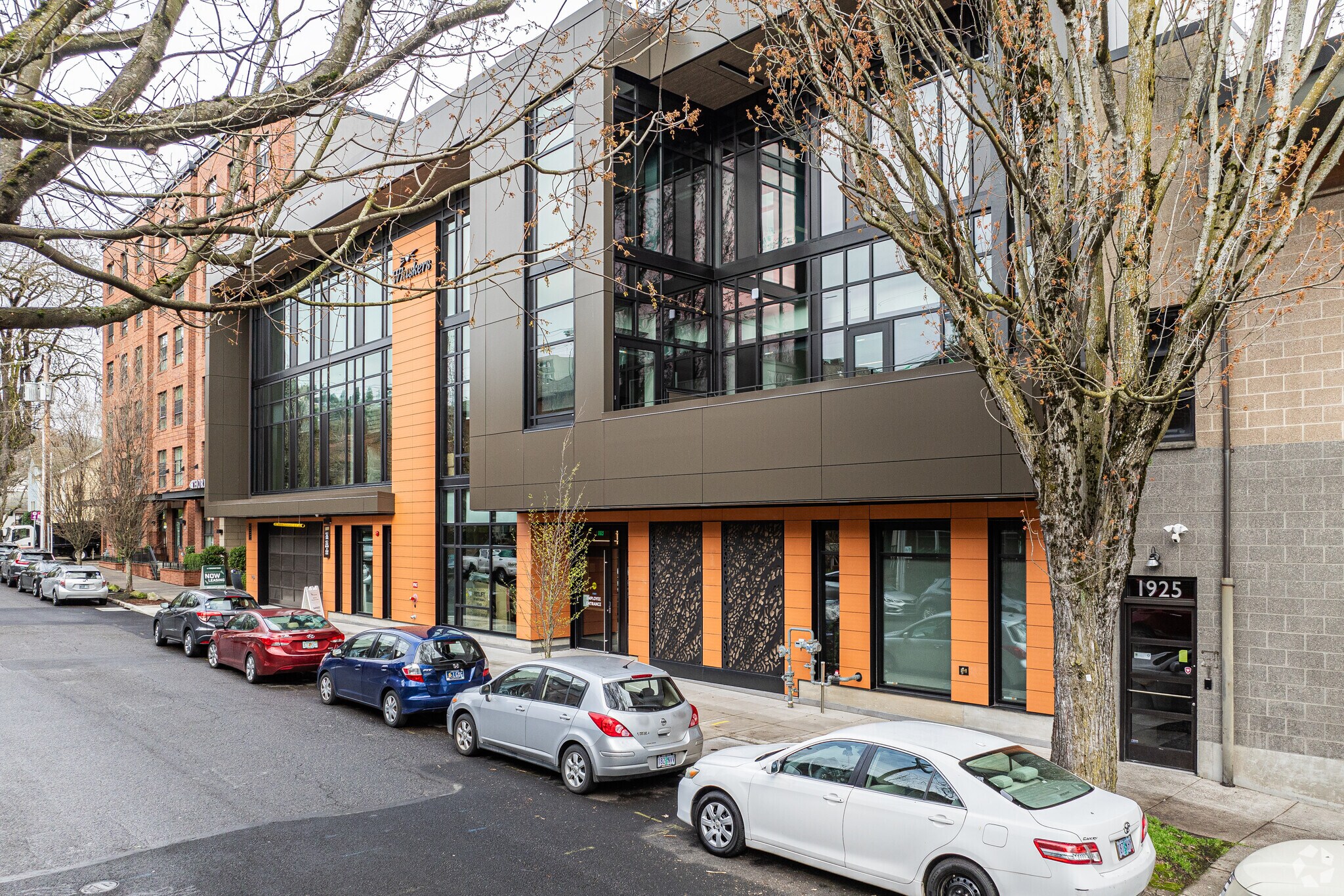 1935 NW Overton St, Portland, OR for lease Primary Photo- Image 1 of 5