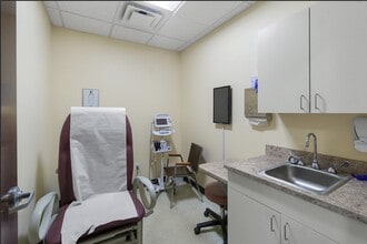 109 Pine St, Syracuse, NY for lease Interior Photo- Image 1 of 3