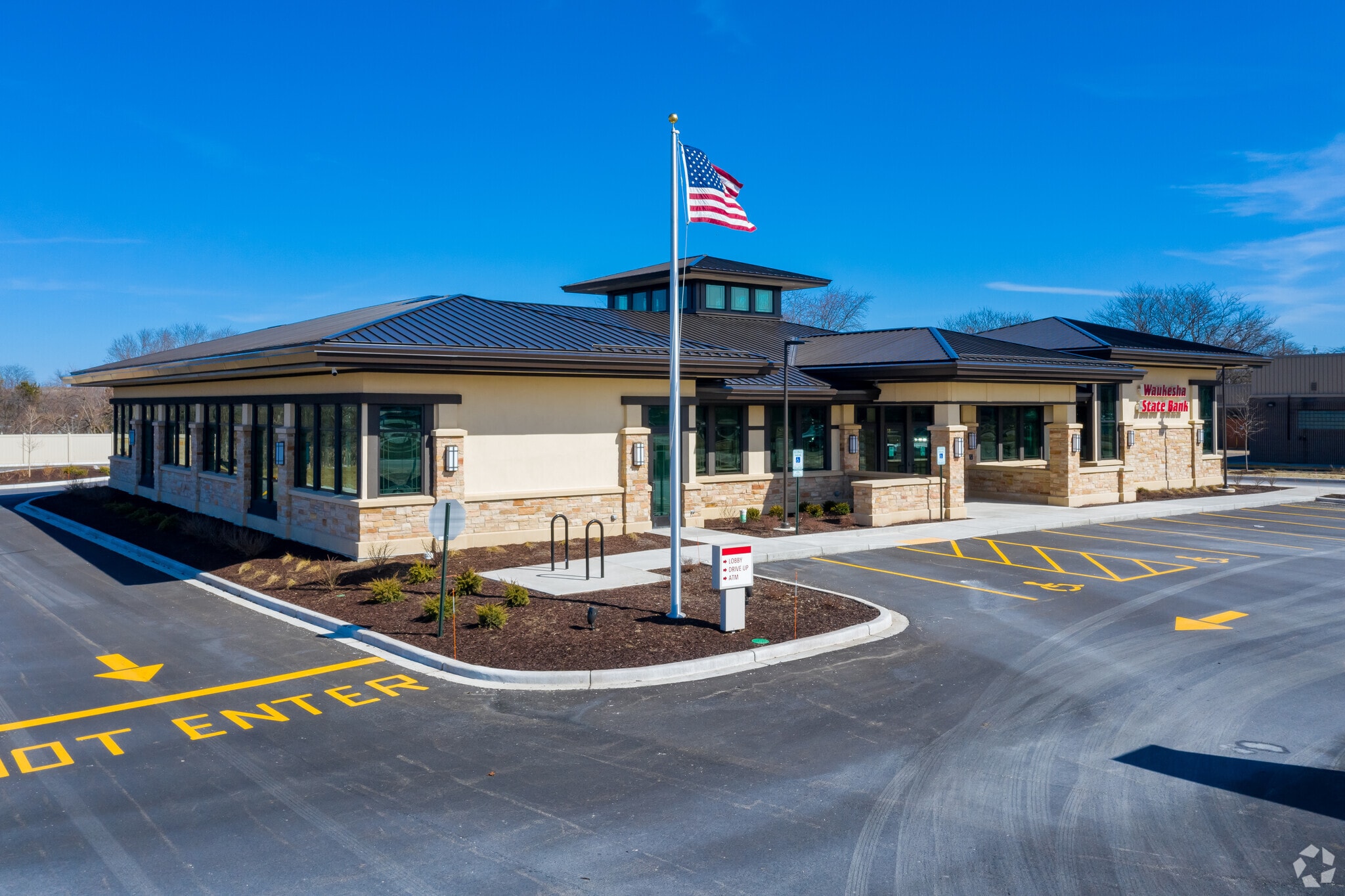 N83 W15424 Appleton Ave, Menomonee Falls, WI for sale Building Photo- Image 1 of 1