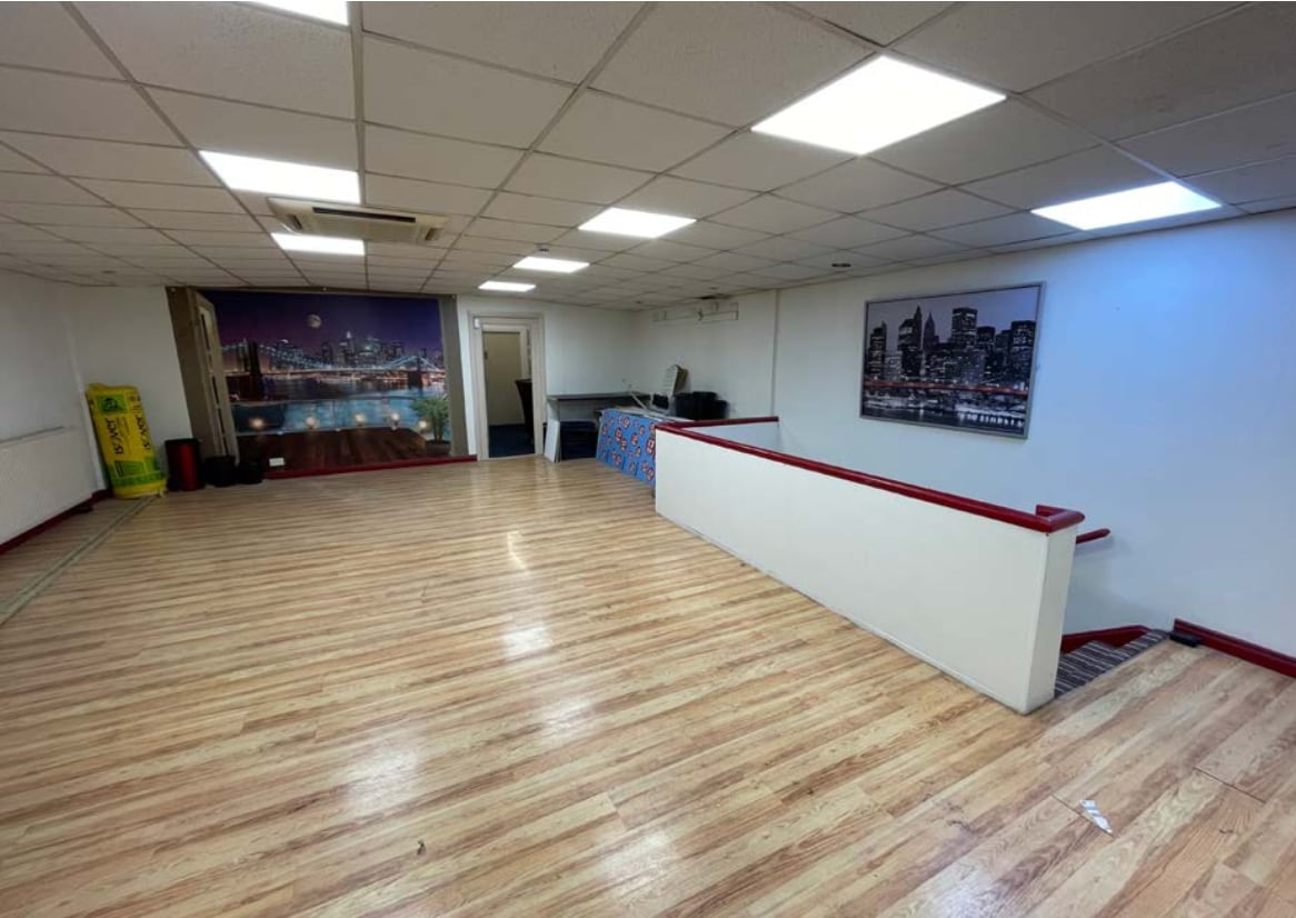 222 Shankill Rd, Belfast, BT13 2BJ Retail for Sale