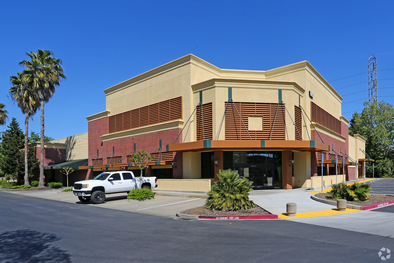 2339 Fair Oaks Blvd, Sacramento, CA 95825