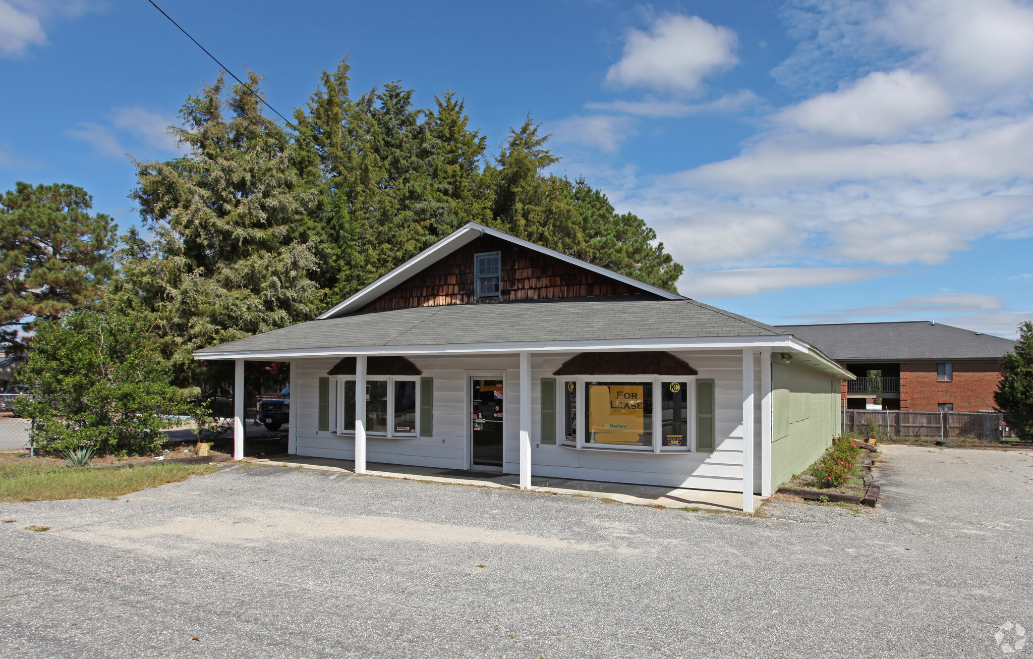 2005 2nd Loop Rd, Florence, SC for sale Primary Photo- Image 1 of 1