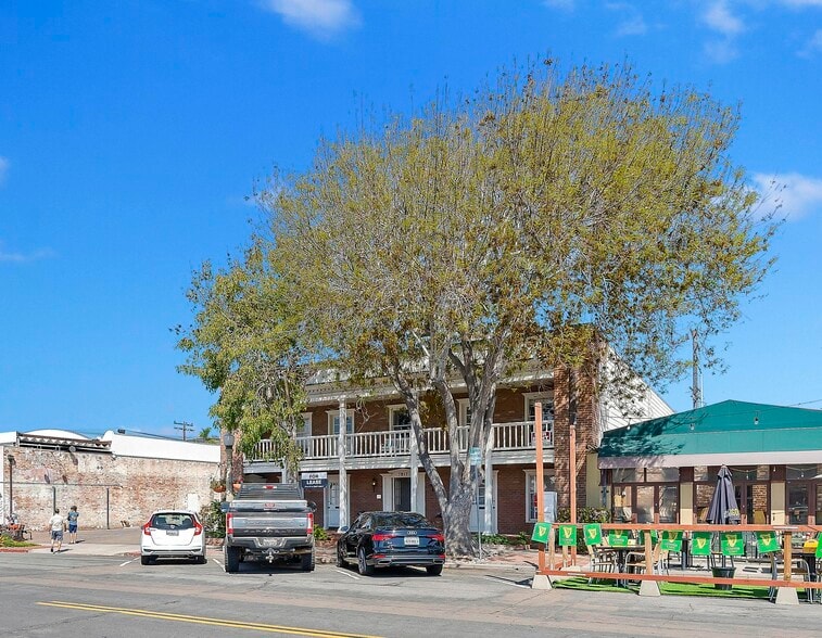 7817 Herschel Ave, La Jolla, CA for lease - Building Photo - Image 2 of 9