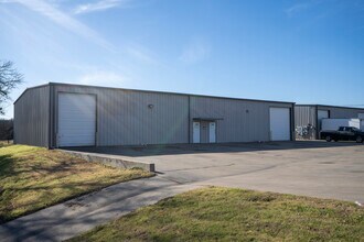 1500 Bruce Way, Seagoville, TX for lease Building Photo- Image 1 of 2