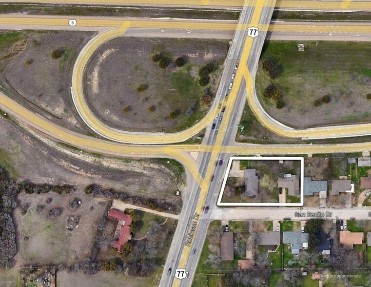 1011 N Robinson Dr, Waco, TX for sale - Primary Photo - Image 1 of 1