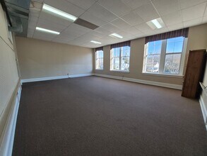 507 N Steele St, Sanford, NC for lease Interior Photo- Image 2 of 5