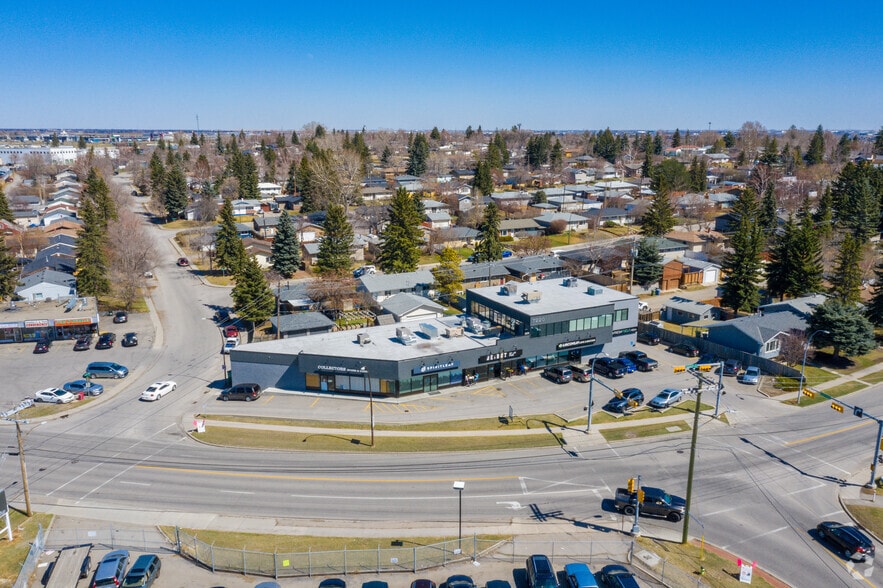 7220 Fairmount Dr SE, Calgary, AB for lease - Aerial - Image 3 of 11