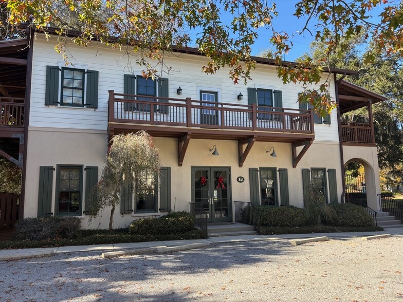 8 Celadon Dr, Beaufort, SC for lease - Building Photo - Image 1 of 17