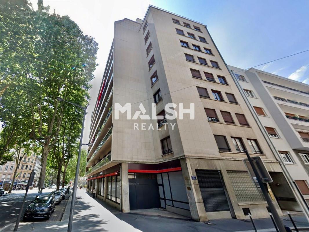 Office in Lyon for lease Building Photo- Image 1 of 9