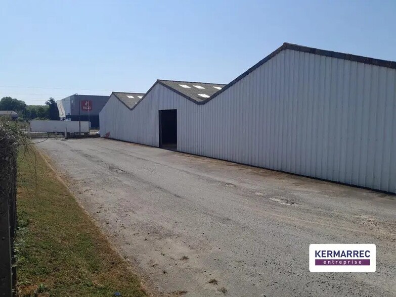 Industrial in Le Rheu for sale - Building Photo - Image 2 of 8