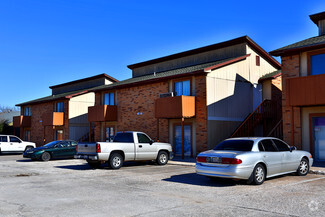 More details for 1311 Glen Oaks Ct, Norman, OK - Multifamily for Sale