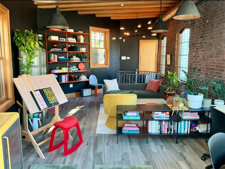 192 Belgrade Ave, Roslindale, MA for sale - Building Photo - Image 2 of 20