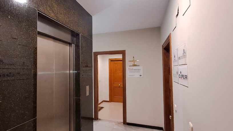 Carrer Enmedio, Castelló de la Plana, CST 12001 -  -  - Interior Photo - Image 1 of 19