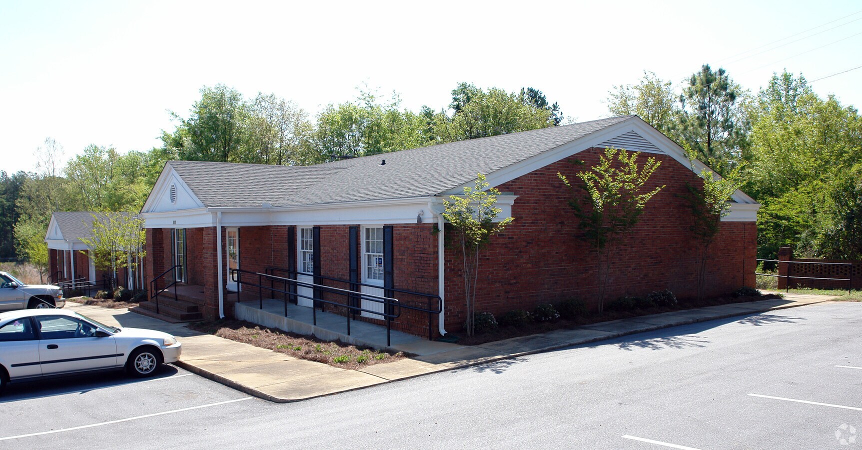 1011 Grove Rd, Greenville, SC 29605