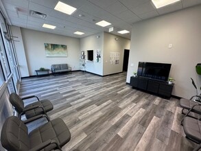4206 Dalrock Rd, Rowlett, TX for lease Lobby- Image 2 of 16