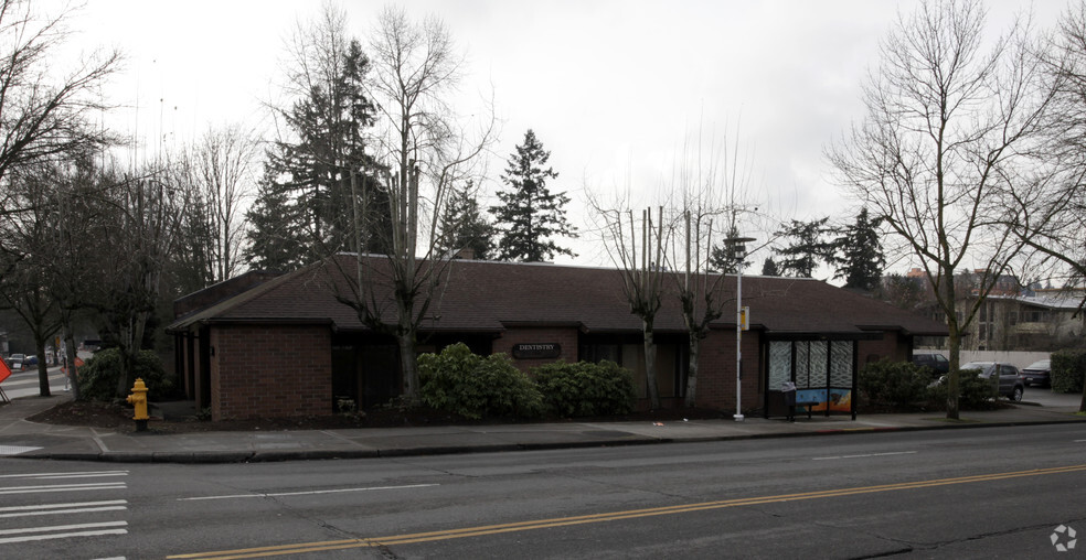 3327 NE 125th Ave, Seattle, WA for lease - Primary Photo - Image 1 of 15