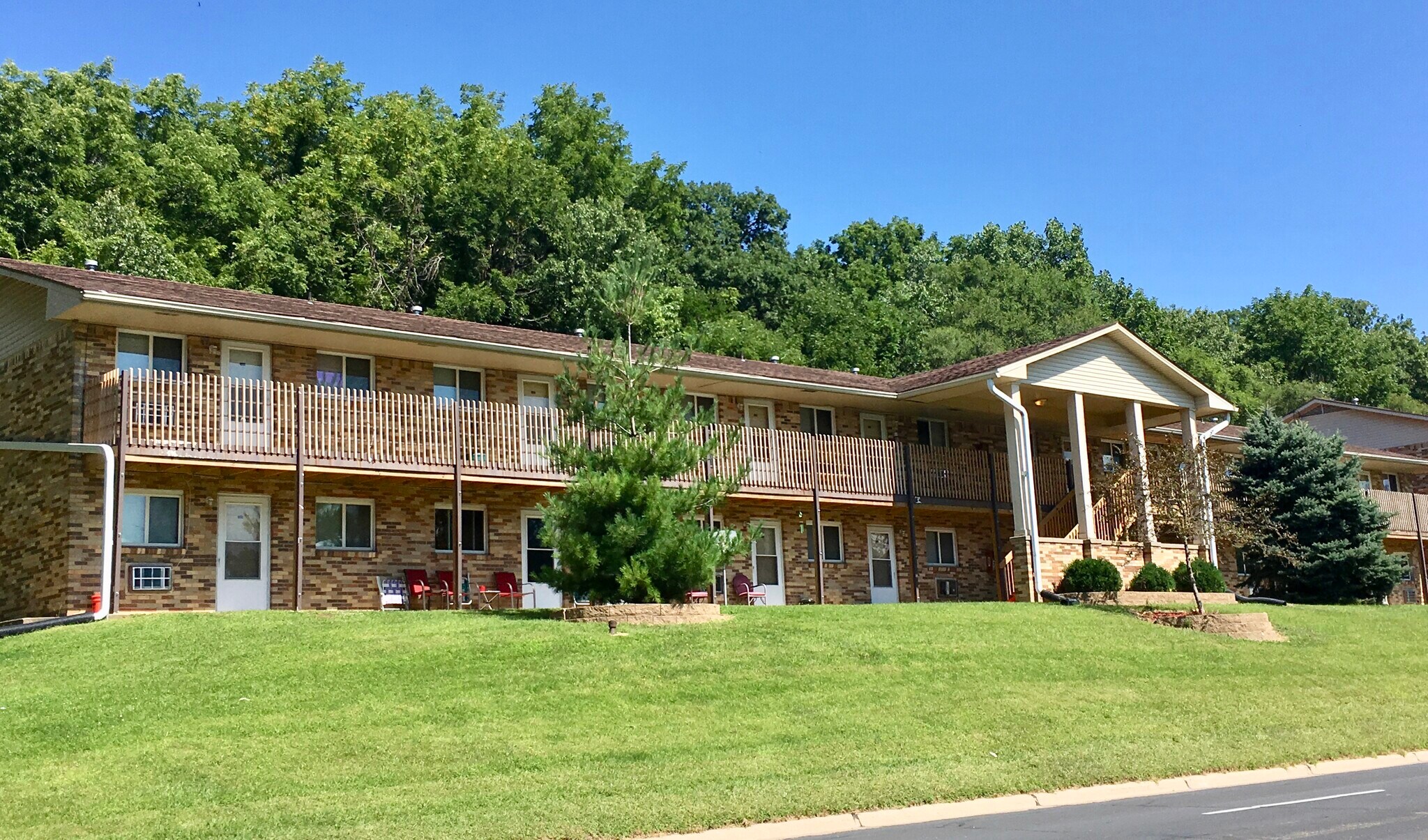 850 1st Ave, Clinton, IA for sale Building Photo- Image 1 of 1