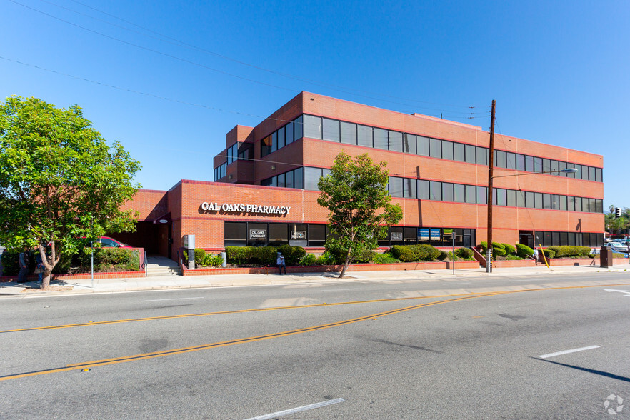 55 E California Blvd, Pasadena, CA for lease - Building Photo - Image 1 of 5