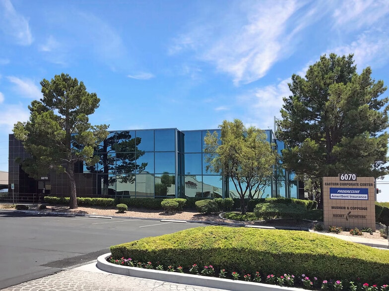 6070 S Eastern Ave, Las Vegas, NV for lease - Building Photo - Image 3 of 7