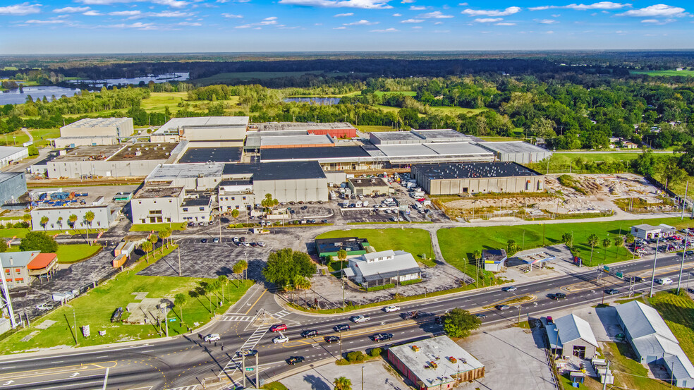 Dade City Business Center - Warehouse