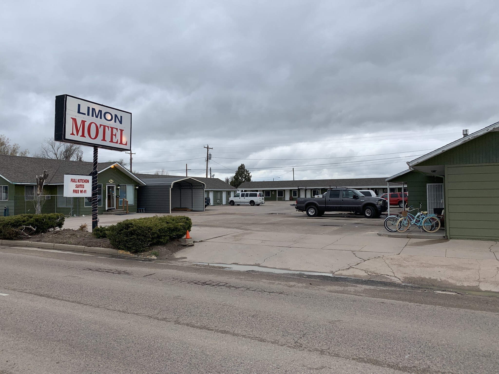 514 Main St, Limon, CO 80828