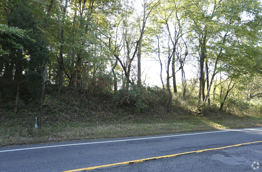 705 Monmouth Rd, Cream Ridge, NJ for sale - Primary Photo - Image 1 of 1