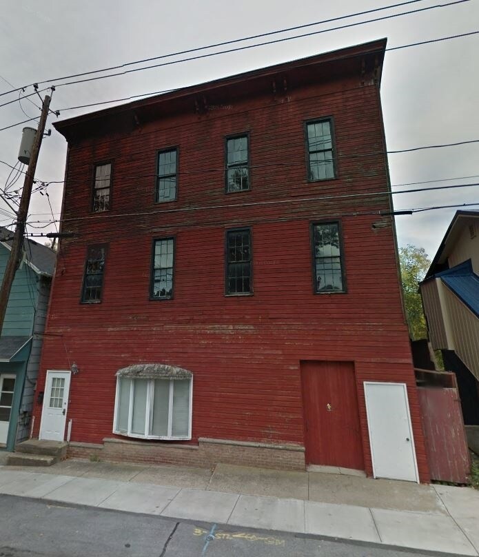 22 East St, Honeoye Falls, NY for sale Primary Photo- Image 1 of 1