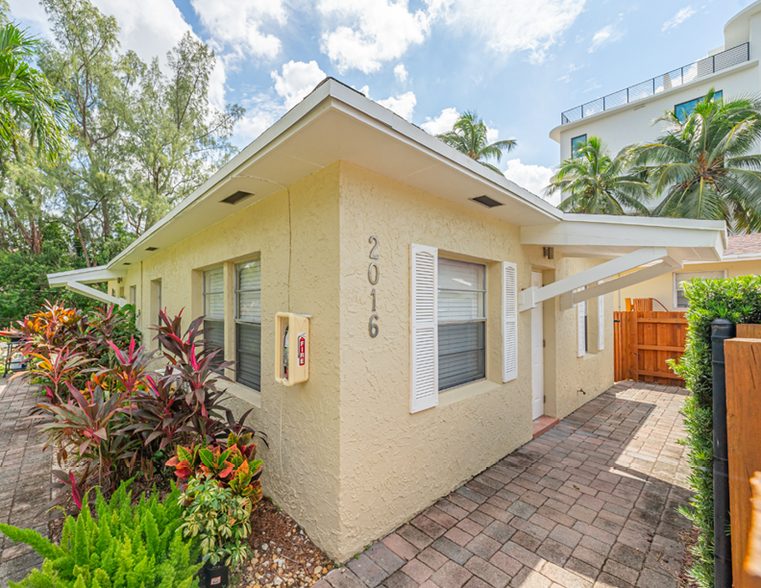 2025 Miami Rd, Fort Lauderdale, FL for sale - Building Photo - Image 3 of 10