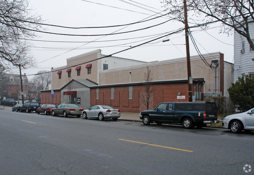 534-548 Avenue E, Bayonne, NJ for sale - Building Photo - Image 2 of 16