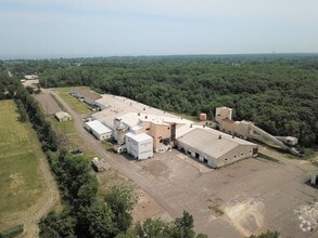 1901 Henderson Dr, Lorain, OH - AERIAL map view - Image1