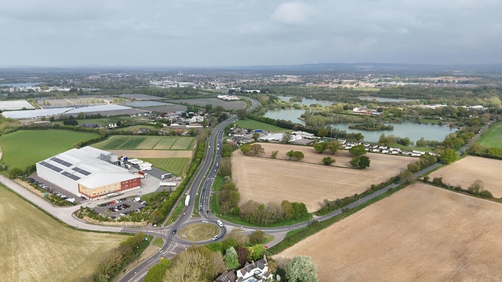 Bognor Rd, Chichester for lease - Aerial - Image 3 of 5