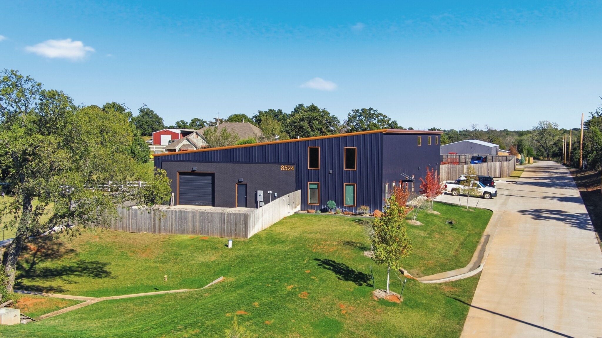 8524 N Sooner Rd, Oklahoma City, OK for lease Building Photo- Image 1 of 33