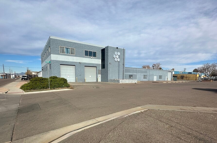 5501 Pearl St, Denver, CO for lease - Building Photo - Image 1 of 4